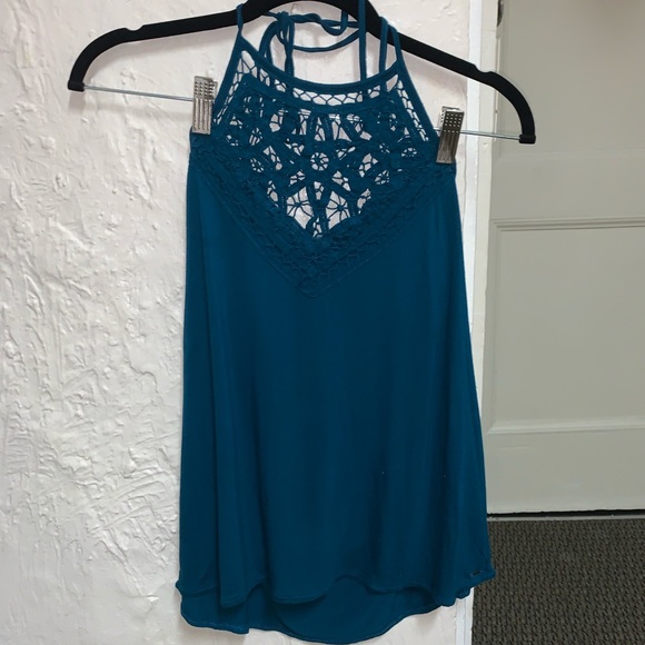 Blue tie-back tank top with a low back - Picture 2 of 3